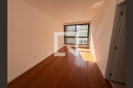 Apartamento à venda com 4 quartos, 367m² em Barra da Tijuca, Rio de Janeiro