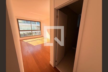 Apartamento à venda com 4 quartos, 367m² em Barra da Tijuca, Rio de Janeiro