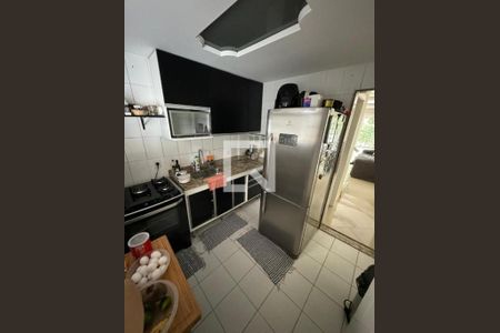 Casa à venda com 3 quartos, 108m² em Vargem Pequena, Rio de Janeiro