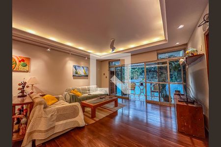 Apartamento à venda com 3 quartos, 143m² em Cosme Velho, Rio de Janeiro