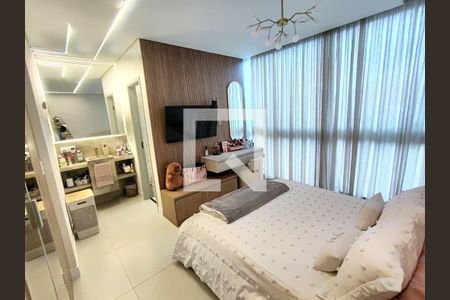 Casa à venda com 3 quartos, 300m² em Vila Alpina, Santo André
