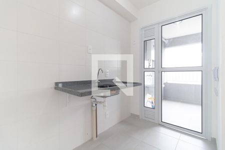 Cozinha de apartamento para alugar com 2 quartos, 42m² em Vila Vermelha, São Paulo