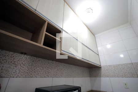 Cozinha de apartamento para alugar com 2 quartos, 42m² em Jardim Ipanema, Santo André