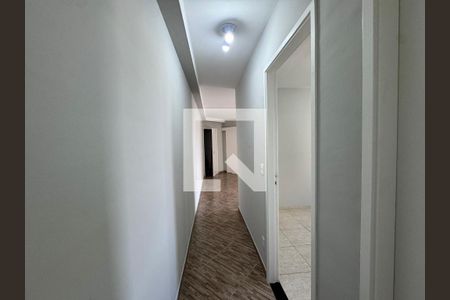 Corredor de apartamento para alugar com 2 quartos, 53m² em Jardim Ipanema (Zona Oeste), São Paulo