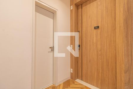 Entrada de apartamento à venda com 3 quartos, 194m² em Itaim Bibi, São Paulo
