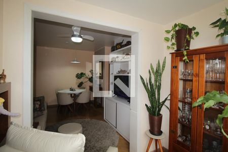 Apartamento à venda com 2 quartos, 68m² em Jardim Itu, Porto Alegre