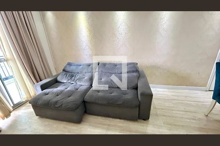 Sala de apartamento para alugar com 3 quartos, 77m² em Picanço, Guarulhos