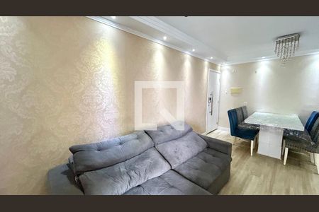 Sala de apartamento para alugar com 3 quartos, 77m² em Picanço, Guarulhos