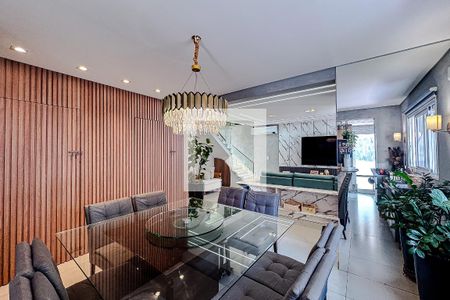 Sala de casa à venda com 4 quartos, 300m² em Parque da Mooca, São Paulo