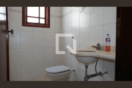 Banheiro 1 de casa à venda com 3 quartos, 350m² em Parque Renato Maia, Guarulhos