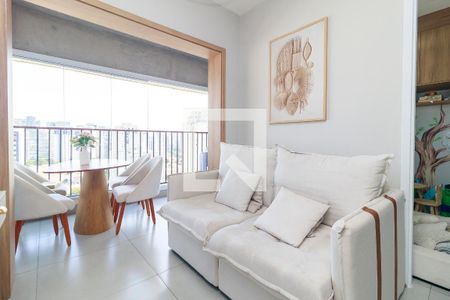 Sala de apartamento à venda com 2 quartos, 47m² em Santo Amaro, São Paulo