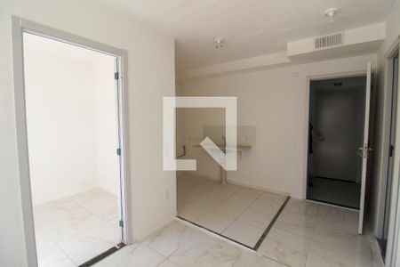 Sala/cozinha de apartamento para alugar com 2 quartos, 45m² em Jardim Gilda Maria, São Paulo