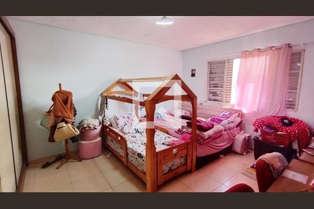 Quarto 2 de casa para alugar com 2 quartos, 120m² em Vila Urupes, Suzano
