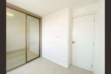 Quarto 1 de apartamento à venda com 2 quartos, 50m² em Parque Industrial Tomas Edson, São Paulo