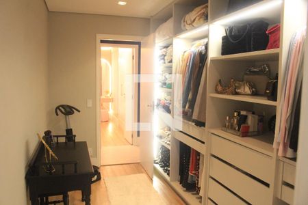 Closet da suíte 1 de apartamento à venda com 3 quartos, 198m² em Cerâmica, São Caetano do Sul