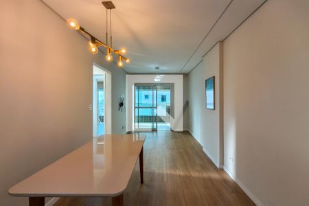 Sala de apartamento para alugar com 2 quartos, 69m² em Canto do Forte, Praia Grande