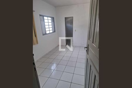 Quarto de casa para alugar com 4 quartos, 219m² em Conjunto Riviera, Goiânia