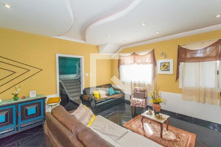 Sala de casa à venda com 3 quartos, 158m² em Realengo, Rio de Janeiro