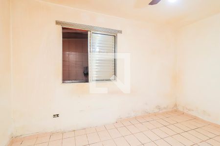 Quarto de casa para alugar com 1 quarto, 80m² em Conjunto Residencial José Bonifácio, São Paulo