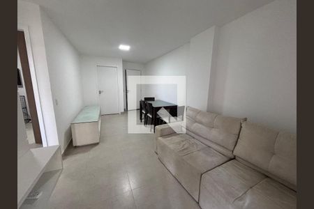 Sala de apartamento para alugar com 2 quartos, 55m² em Recreio dos Bandeirantes, Rio de Janeiro