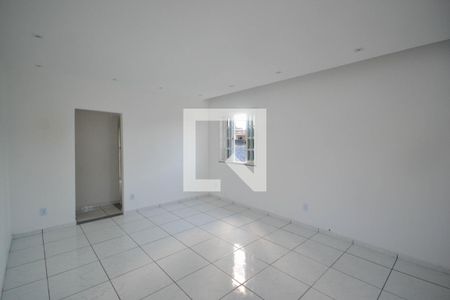 Casa para alugar com 2 quartos, 200m² em Jardim Alvorada, Nova Iguaçu