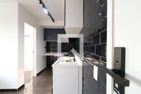 Sala/Cozinha/Área de serviço  de apartamento para alugar com 2 quartos, 32m² em Vila Leopoldina, São Paulo