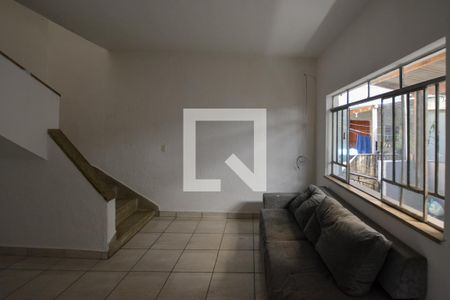 Sala de casa para alugar com 2 quartos, 200m² em Jaguaré, São Paulo