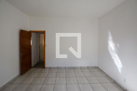 QUARTO 1 de casa para alugar com 2 quartos, 200m² em Jaguaré, São Paulo