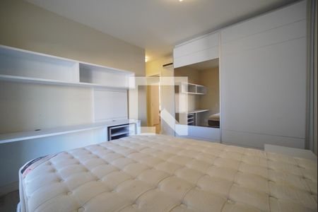 Suíte 1 de apartamento para alugar com 4 quartos, 206m² em Centro, Florianópolis