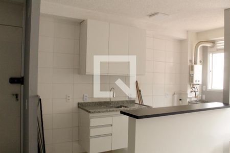 Cozinha de apartamento à venda com 2 quartos, 43m² em Curicica, Rio de Janeiro