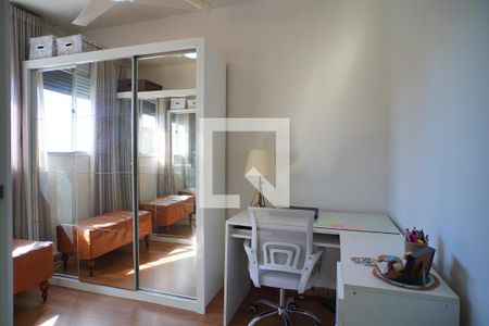 Quarto suíte  de apartamento à venda com 2 quartos, 50m² em Passo das Pedras, Porto Alegre