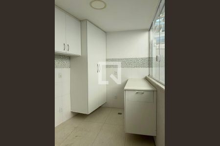 Casa para alugar com 4 quartos, 380m² em Vargem Grande, Rio de Janeiro