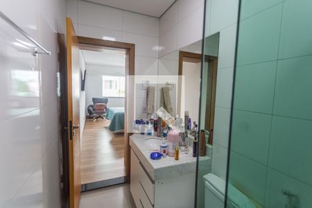 Banheiro da Suíte  de casa à venda com 5 quartos, 290m² em Horto, Belo Horizonte