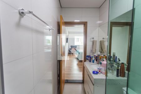 Banheiro da Suíte  de casa à venda com 5 quartos, 290m² em Horto, Belo Horizonte