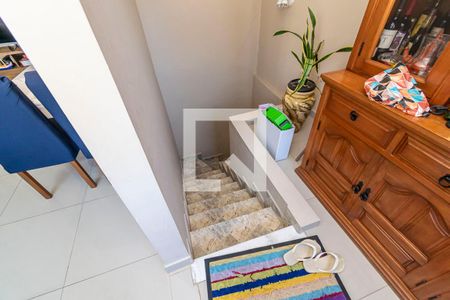 Sala - Escada de apartamento à venda com 2 quartos, 74m² em Olaria, Rio de Janeiro