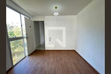 Sala de apartamento para alugar com 2 quartos, 50m² em Parque Ipe, São Paulo