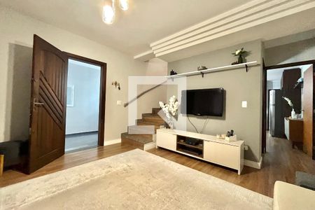 Sala de casa à venda com 3 quartos, 156m² em Vila Campestre, São Paulo