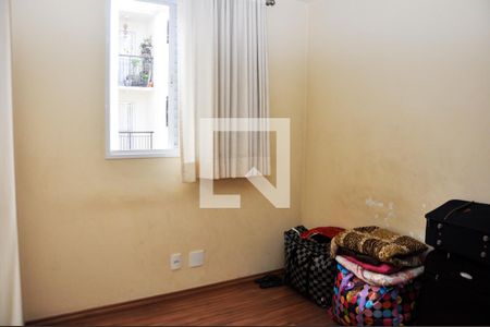Detalhe - Quarto 01 de apartamento para alugar com 2 quartos, 50m² em Vila Cruz das Almas, São Paulo