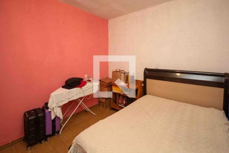 Casa à venda com 3 quartos, 250m² em Vila Ema, São Paulo