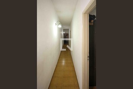 Casa à venda com 3 quartos, 250m² em Vila Ema, São Paulo