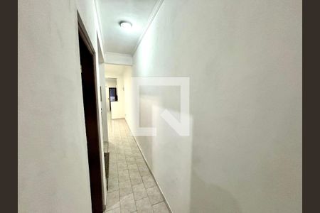 Corredor de casa para alugar com 3 quartos, 240m² em Parque Boturussu, São Paulo