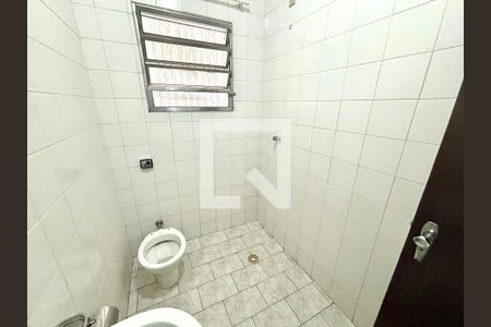 Banheiro 1 de casa para alugar com 3 quartos, 240m² em Parque Boturussu, São Paulo