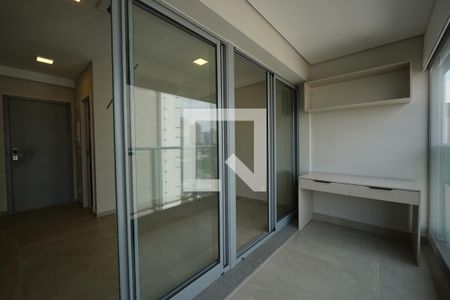 Varanda de kitnet/studio para alugar com 1 quarto, 25m² em Vila Mariana, São Paulo
