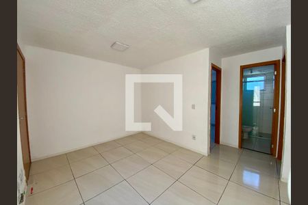 Sala de apartamento para alugar com 2 quartos, 44m² em Água Chata, Guarulhos