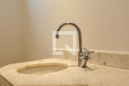 Lavabo de apartamento para alugar com 3 quartos, 160m² em Jardim Morumbi, São Paulo