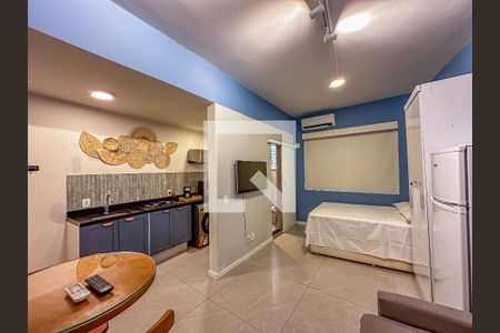 Studio de kitnet/studio para alugar com 1 quarto, 32m² em Centro, Rio de Janeiro