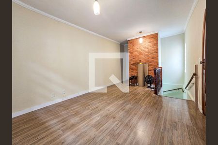 Sala de casa para alugar com 3 quartos, 130m² em Vila Fazzeoni, São Paulo
