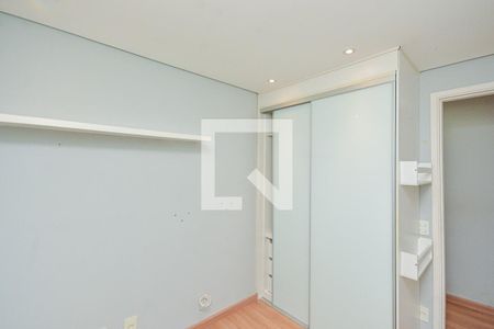 Quarto 2 de apartamento para alugar com 2 quartos, 50m² em Jardim Umuarama, São Paulo