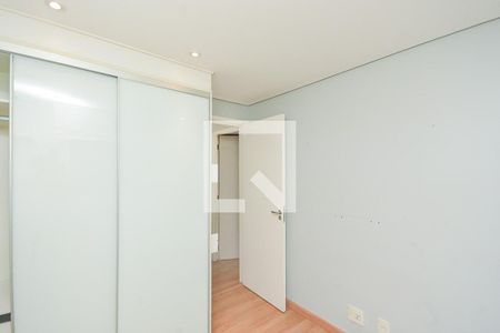 Quarto 2 de apartamento para alugar com 2 quartos, 50m² em Jardim Umuarama, São Paulo