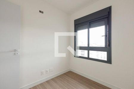 Quarto  de apartamento para alugar com 2 quartos, 71m² em Jardim Lindóia, Porto Alegre